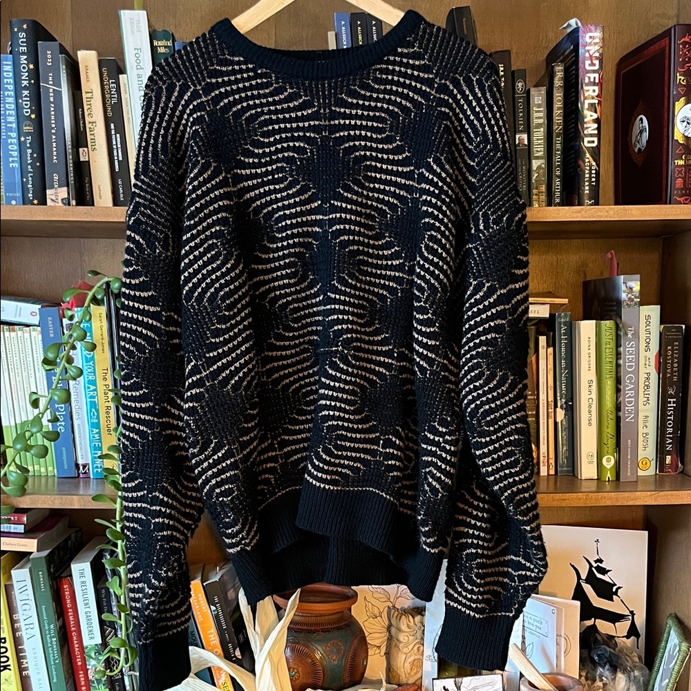 VINTAGE. Wayne Scott. Acrylic crew neck sweater.
